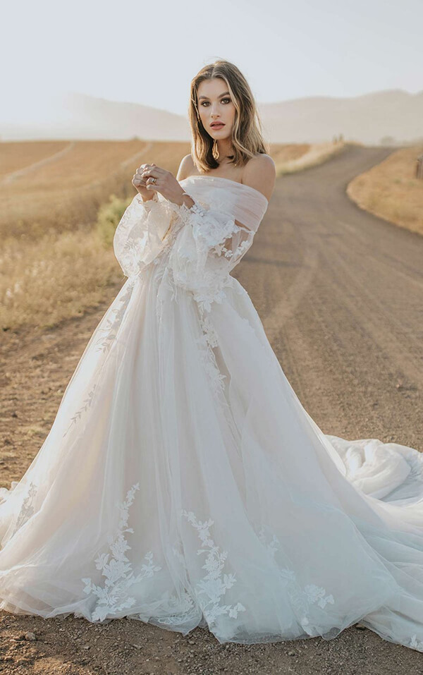 Martina Liana 1413 Wedding Dress