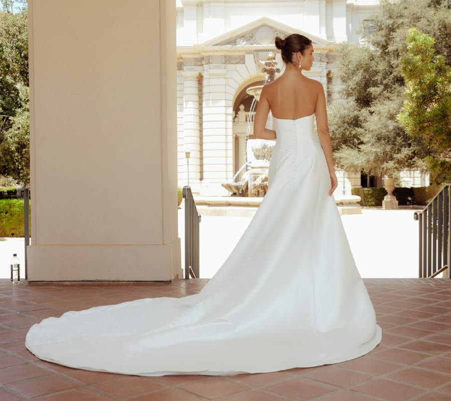 Essense of Australia - D3631 Wedding Dress