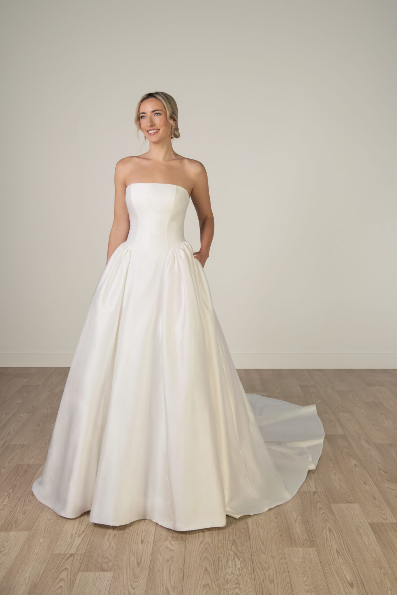 Stella York 8274
